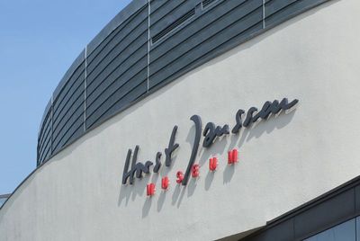 Schriftzug am Museum. Foto: Horst-Janssen-Museum