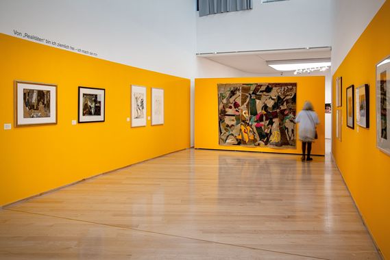 Blick in die Ausstellung. Foto: Andrey Gradetchliev