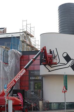 Start der Wandzeichnung Ende August. Foto: Horst-Janssen-Museum