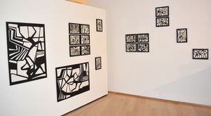 Aline Helmckes Papierschnitte "Splitterland" in der aktuellen Ausstellung. Foto: Horst-Janssen-Museum