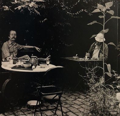 Horst Janssen mit seinem Drucker Hartmut Frielinghaus. Foto: Karin Elmers