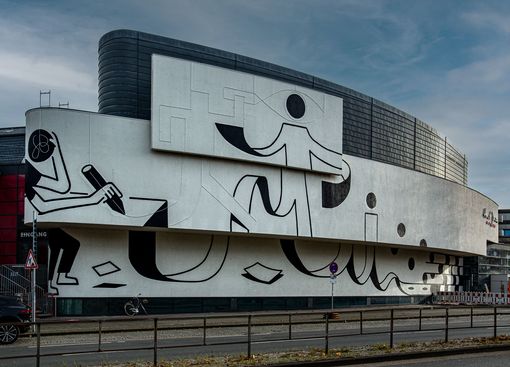 Das Horst-Janssen-Museum mit Wandbild von Christoph Niemann © Andrey Gradetchliev