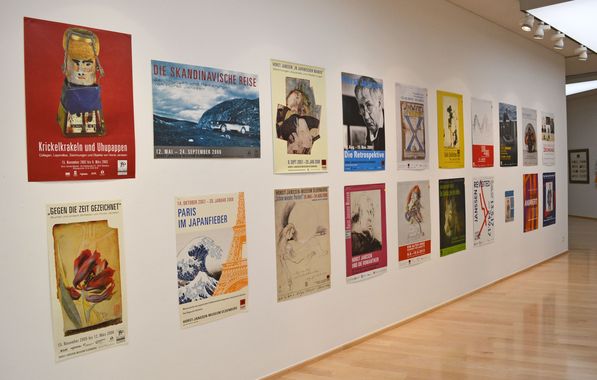 Ausstellungsansicht, Plakate der vom Verein geförderten Ausstellungen, Foto: Horst-Janssen-Museum