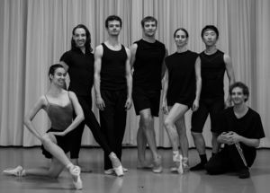 Ballett-Tänzer/innen, die im Museum auftreten. Foto: Seu Kim