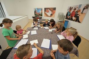 Kinder kreativ im Museum. Foto: Markus Hibbeler