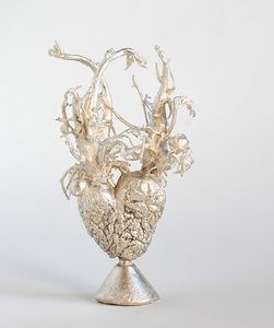 Mariella Mosler, Love Hearts IV, Silver cast of a potato © VG Bild-Kunst Bonn, 2026