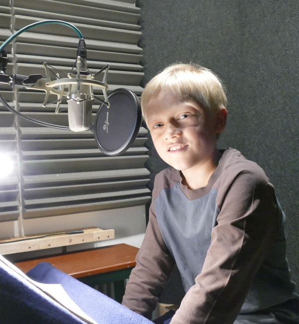 Kaspar Herpers spricht den jungen Janssen. Foto: Christian Gude