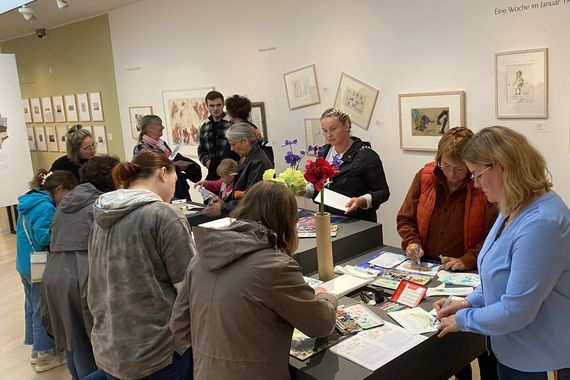 Mitmachstation bei der Museumsnacht 2023. Foto: Horst-Janssen-Museum