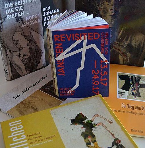 Publikationen und Kataloge des Museums. Foto: Horst-Janssen-Museum