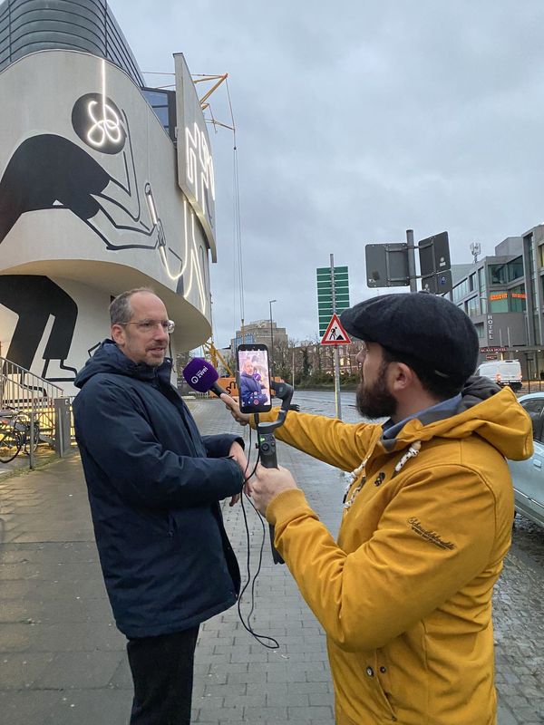 BremenZwei interviewt Christoph Niemann. Foto: Horst-Janssen-Museum