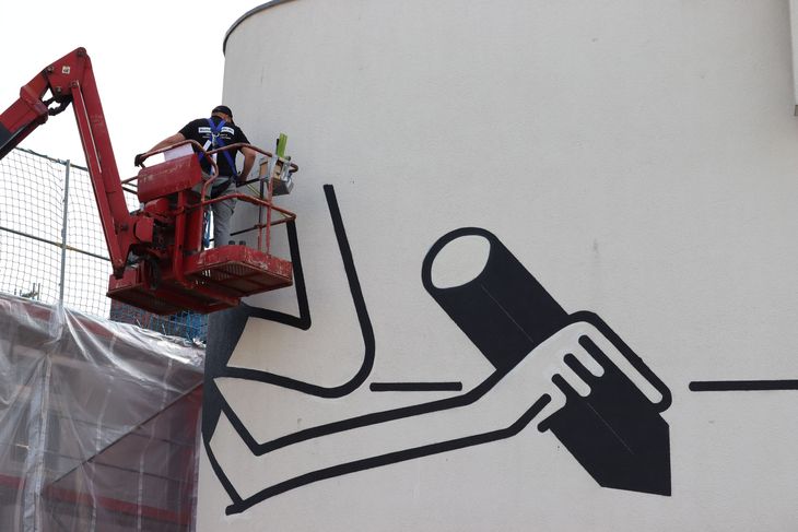 Die Arbeiten an der Fassade haben begonnen. Foto: Horst-Janssen-Museum