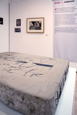 Ausstellungsansicht, Foto: Andrey Gradetchliev